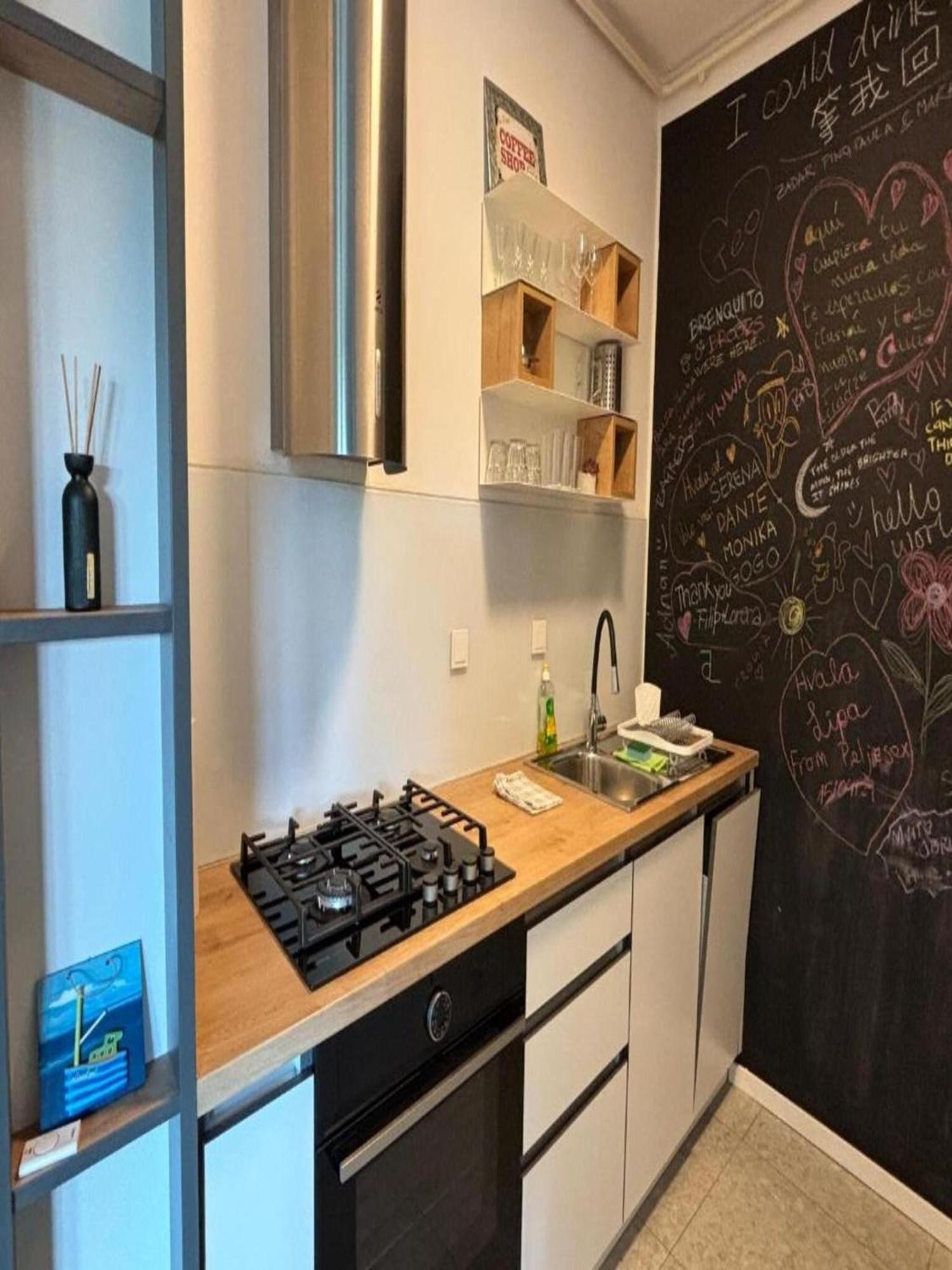 Modern & Charming - Free Private Parking Apartman Zagreb